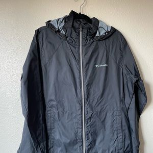 Colombia wind breaker ~ never been worn.